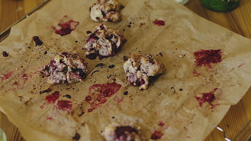 Sophie Hechinger Wholesome Cookies Raspberries Recipe