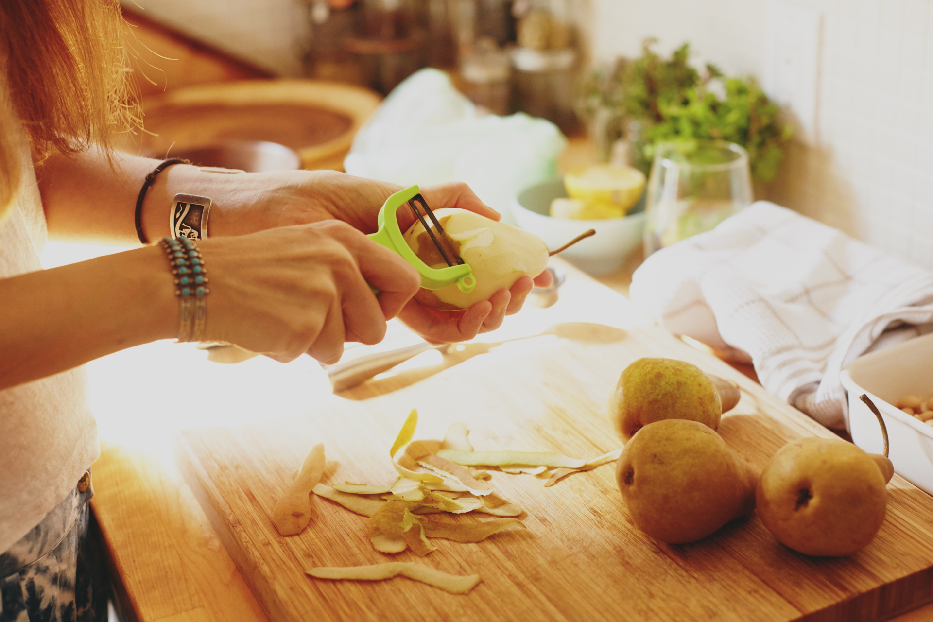 Ashley Neese Nutritional Counsellor prepares poached pears for Foodadit in Los Angeles