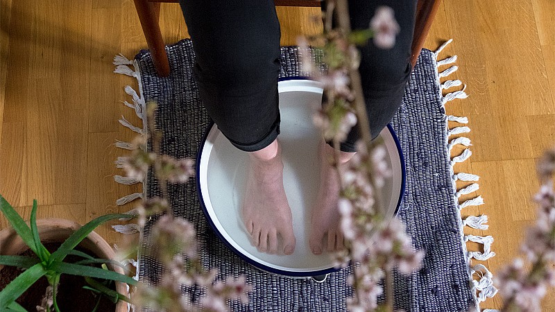 Ryoko Hori's Detoxing Footbath for Spring Detox with her Senses Salon and Foodadit