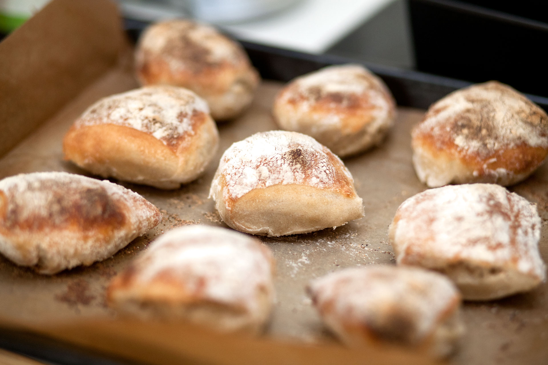 Alastair Coates' Quick and Easy Sourdough Bread Rolls for Foodadit