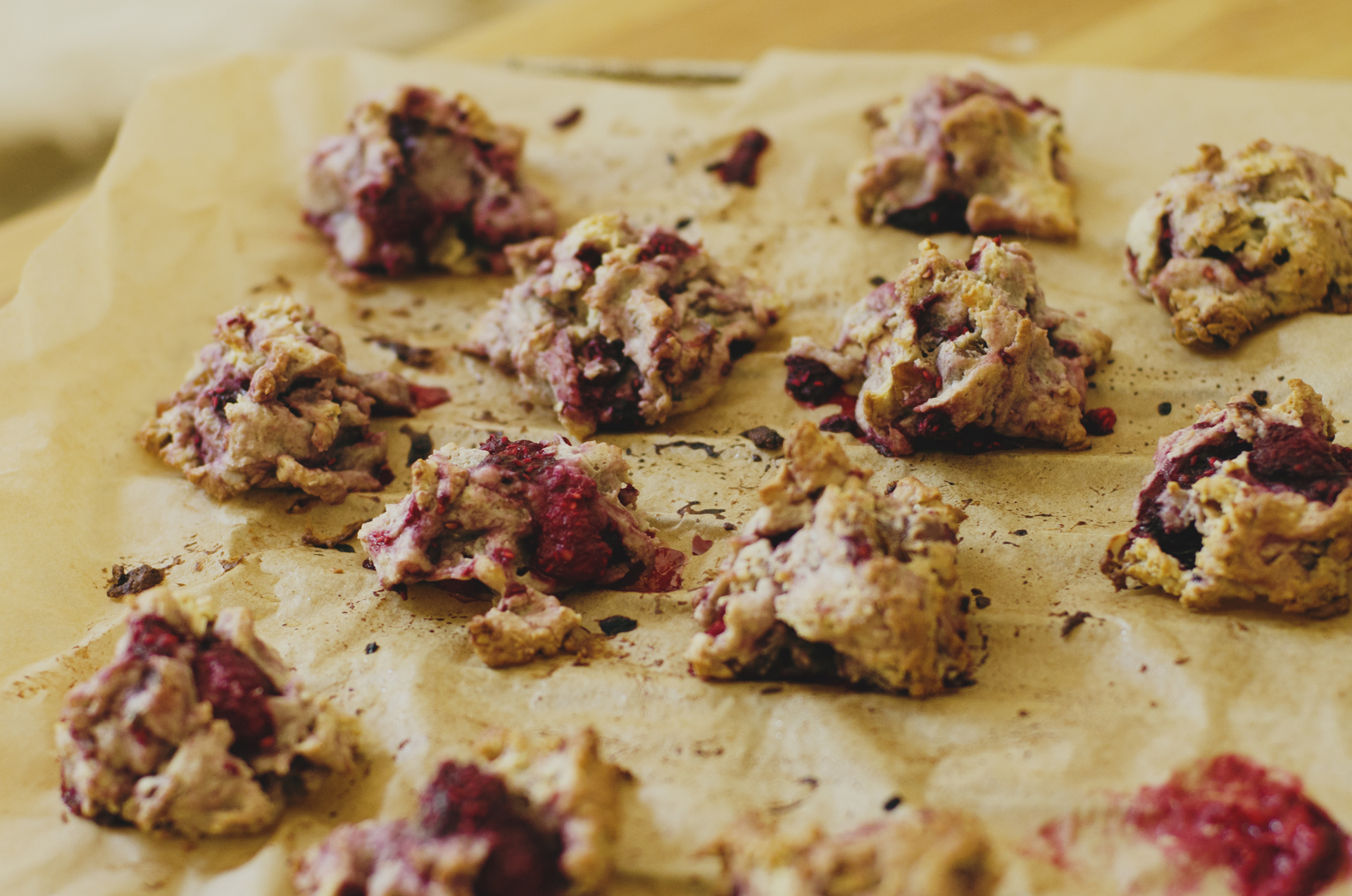 Sophie Hechinger shares her Wholesome Cashew Nut and Raspberry Cookies with Foodadit in Berlin